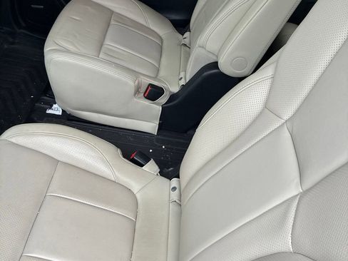 Certified 2023 Subaru Ascent Limited w/ Technology Package AWD/4WD image 19