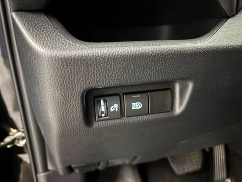 Used 2024 Toyota RAV4 XLE image 26