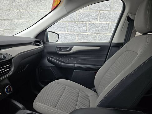 Used 2022 Ford Escape SE AWD/4WD image 29