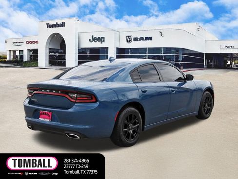 Used 2023 Dodge Charger SXT w/ Cold Weather Package RWD image 7