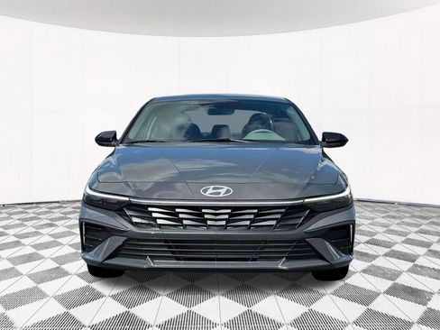 New 2026 Hyundai Elantra Sport FWD image 19