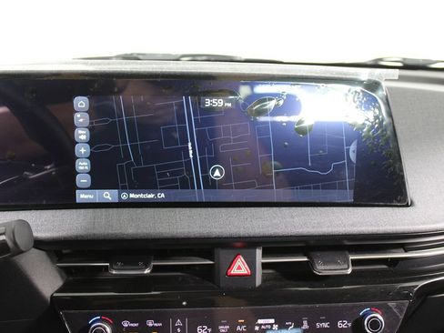 Used 2024 Kia EV6 Light RWD image 14