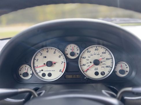 Used 2003 MAZDA MX-5 Miata image 14