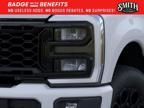 New 2026 Ford F250 Lariat w/ Black Appearance Package AWD/4WD image 19