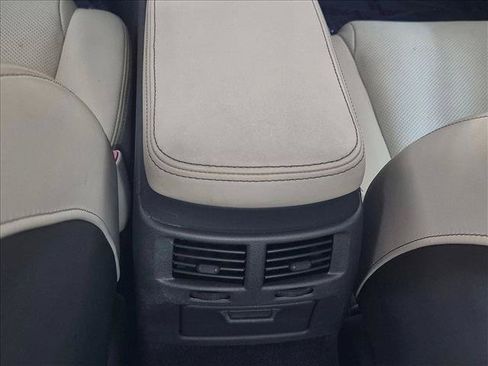 Used 2010 Lexus IS 250 RWD image 18