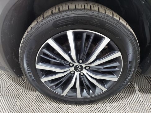 Used 2024 INFINITI QX60 Sensory AWD/4WD image 5