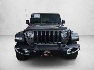Used 2021 Jeep Gladiator Sport video 2