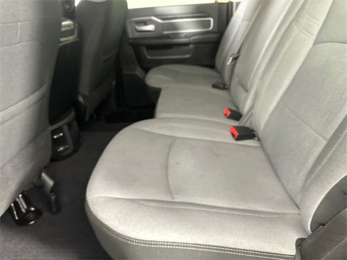 Used 2019 RAM 3500 Big Horn image 15