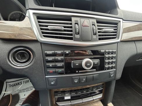 Used 2011 Mercedes-Benz E 350 Sedan image 22