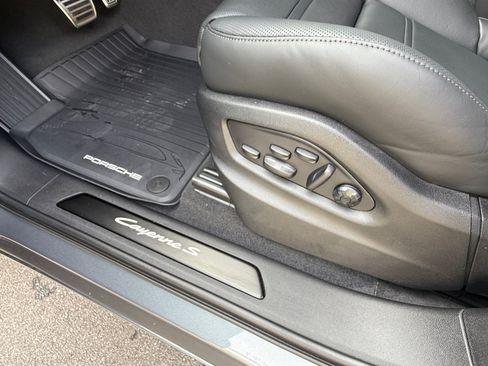 New 2026 Porsche Cayenne S AWD/4WD image 25