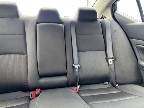 Used 2025 Nissan Altima 2.5 SV FWD image 33