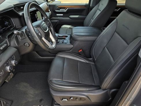 Used 2023 GMC Sierra 1500 Denali w/ Denali Reserve Package AWD/4WD image 28