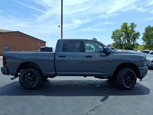 New 2026 RAM 2500 Big Horn AWD/4WD image 2