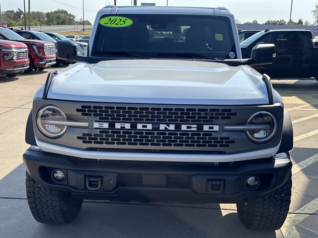 Used 2025 Ford Bronco Badlands AWD/4WD image 10