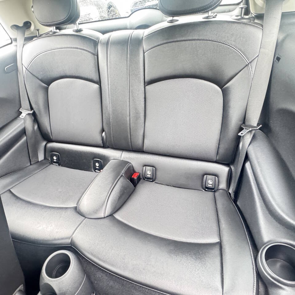Used 2014 MINI Cooper 2-Door Hardtop FWD image 15