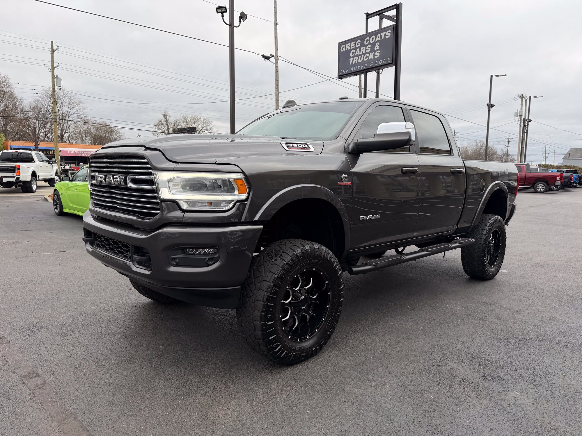 Used 2022 RAM 3500 Laramie AWD/4WD image 3