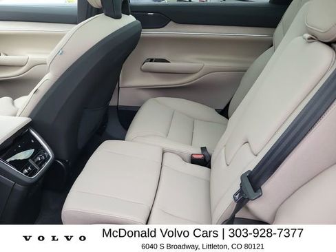 New 2025 Volvo EX90 Plus AWD/4WD image 13