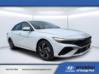 New 2025 Hyundai Elantra SEL