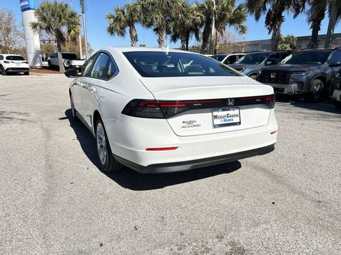 Used 2025 Honda Accord LX image 4