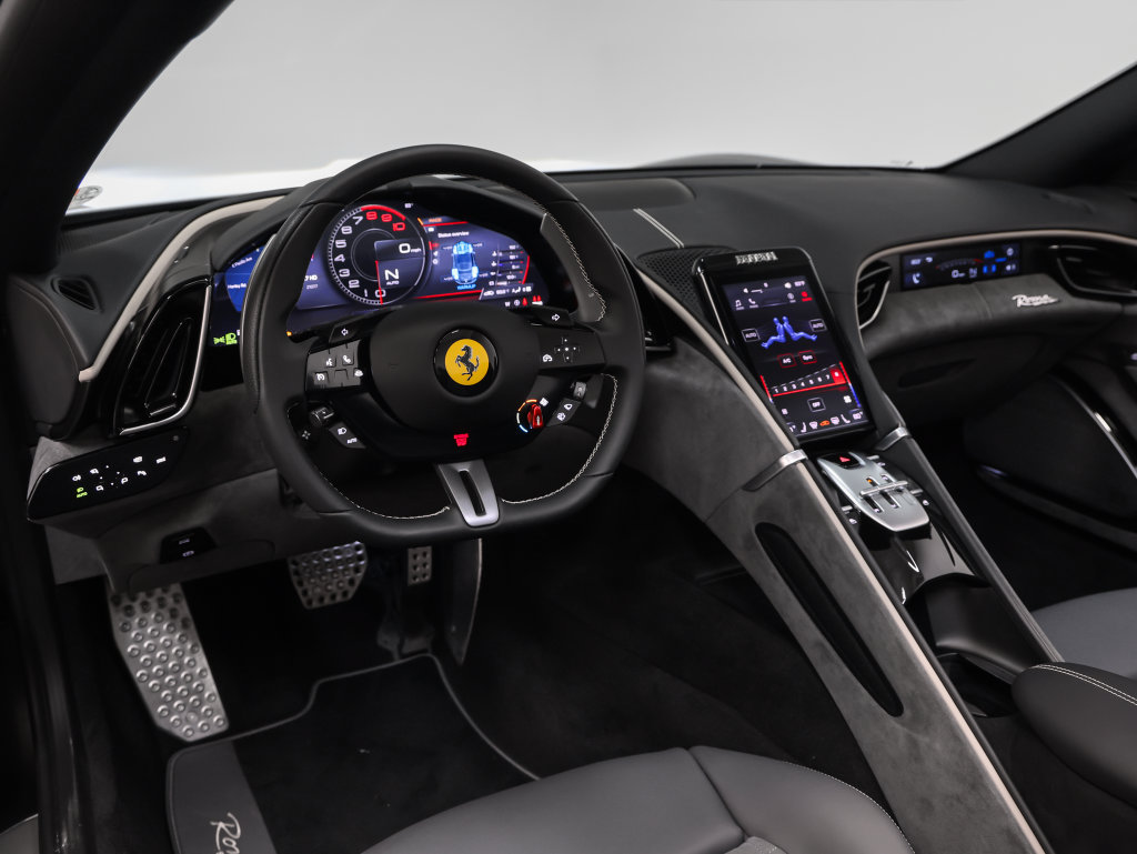 Used 2024 Ferrari Roma Spider RWD image 50
