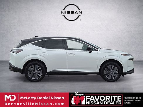 Used 2025 Nissan Murano SL AWD/4WD image 6