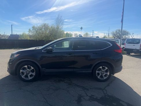 Used 2017 Honda CR-V EX-L image 2