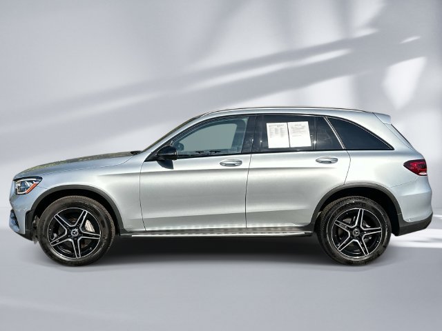 Certified 2022 Mercedes-Benz GLC 300 4MATIC image 2
