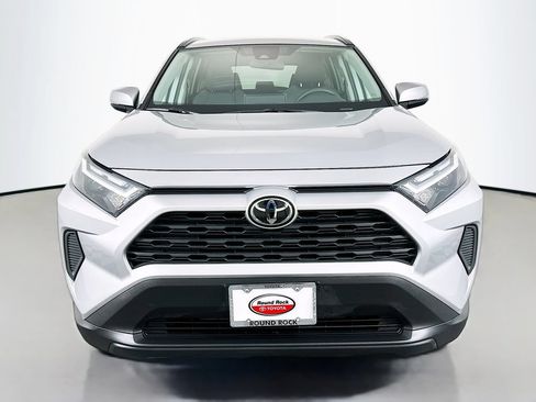 Certified 2025 Toyota RAV4 XLE FWD image 2