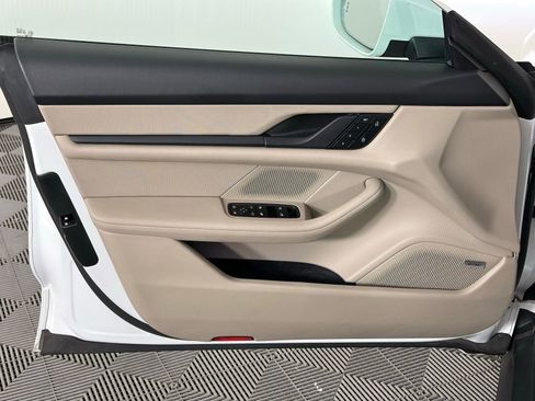 Used 2023 Porsche Taycan 4S image 40