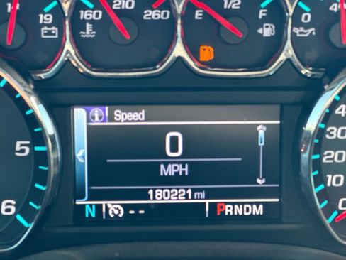 Used 2016 Chevrolet Tahoe LT AWD/4WD image 13