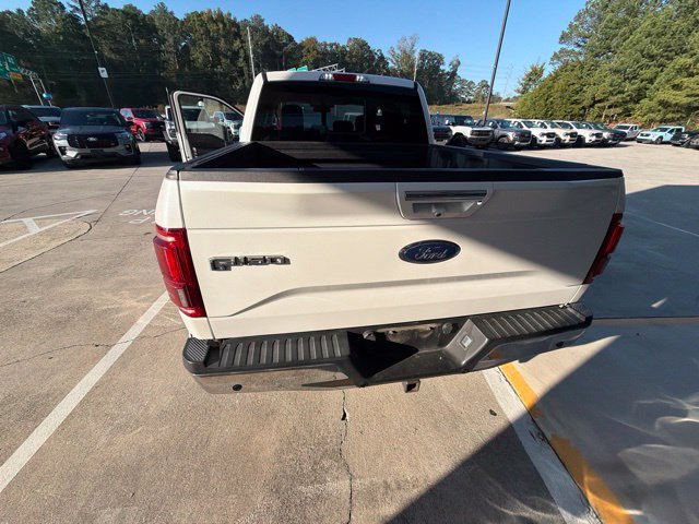 Used 2016 Ford F150 Lariat w/ Equipment Group 502A Luxury AWD/4WD image 16