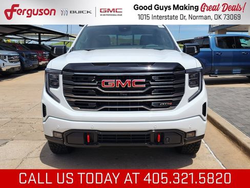 New 2026 GMC Sierra 1500 AT4 w/ AT4 Premium Package AWD/4WD image 9