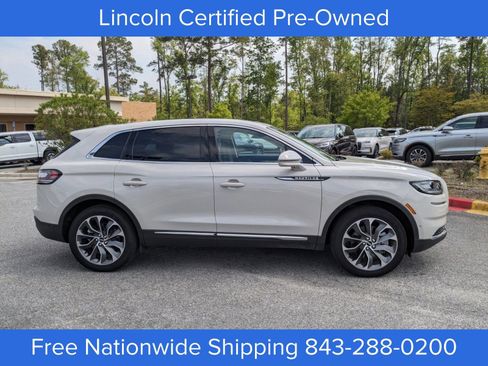 Certified 2023 Lincoln Nautilus Reserve w/ Equipment Group 201A image 3