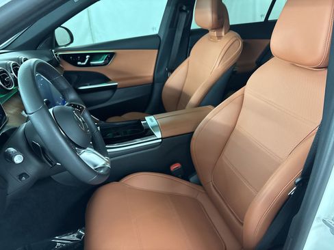 Certified 2024 Mercedes-Benz C 300 Sedan image 5