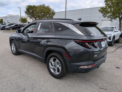 Used 2022 Hyundai Tucson SEL w/ Cargo Package FWD image 6