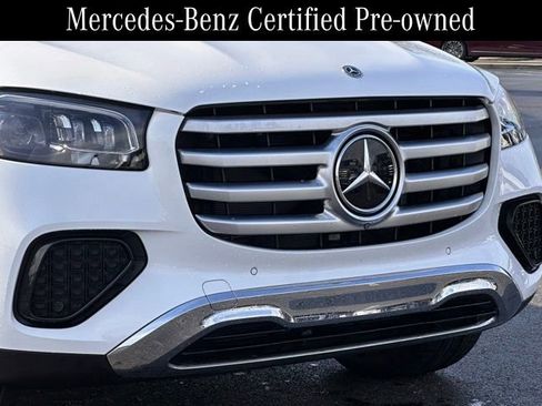 Used 2024 Mercedes-Benz GLS 450 4MATIC image 2