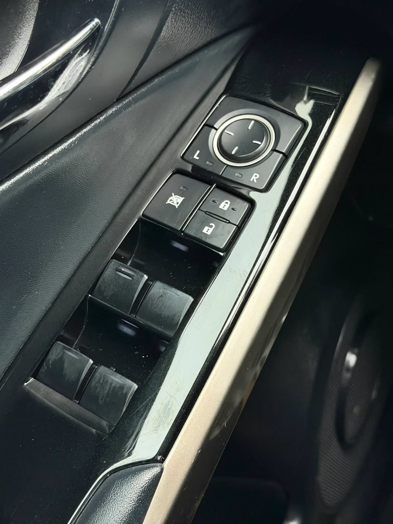 Used 2016 Lexus IS 300 AWD w/ Accessory Package 2 image 14