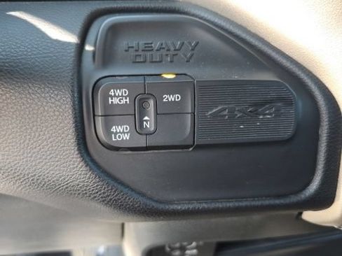 Used 2024 RAM 2500 Laramie AWD/4WD image 20
