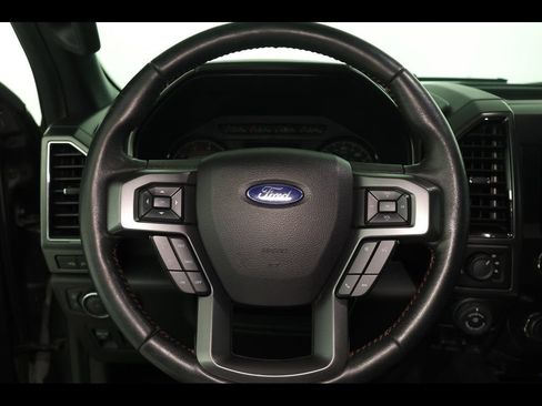Used 2019 Ford F150 XLT w/ Equipment Group 302A Luxury AWD/4WD image 19