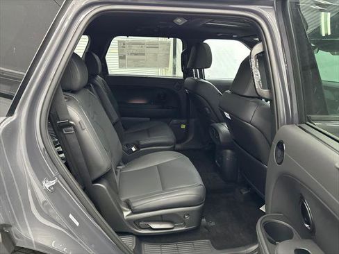 New 2026 Hyundai Palisade XRT Pro AWD/4WD image 16