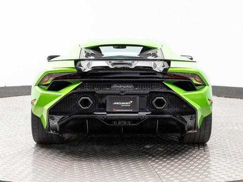 Used 2024 Lamborghini Huracan Tecnica image 5