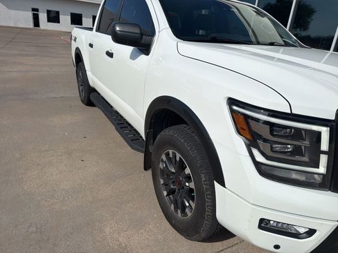 Used 2023 Nissan Titan PRO-4X w/ Pro-4x Utility Package AWD/4WD image 3