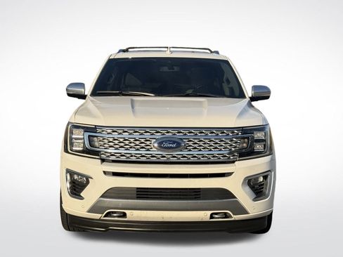 Used 2019 Ford Expedition Platinum image 3