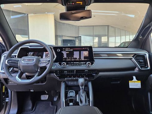 New 2026 GMC Canyon Elevation RWD image 26