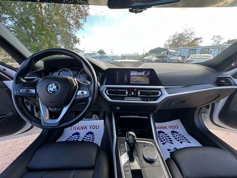 Used 2020 BMW 330i xDrive Sedan w/ Convenience Package AWD/4WD image 23