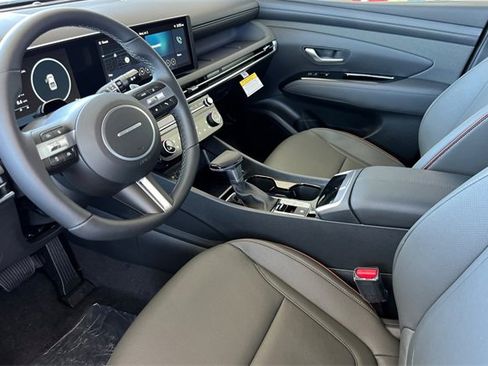 New 2025 Hyundai Santa Cruz Limited image 10
