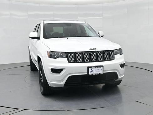 Used 2021 Jeep Grand Cherokee Laredo X AWD/4WD image 59