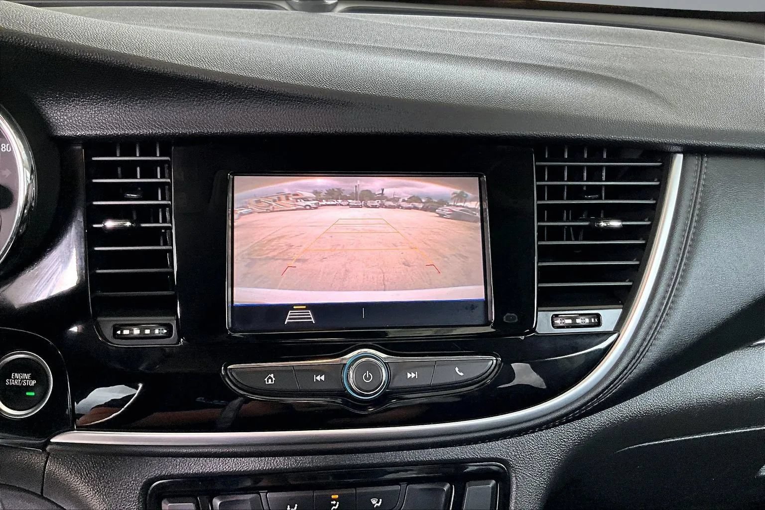 Used 2022 Buick Encore Preferred w/ Safety Package FWD image 13