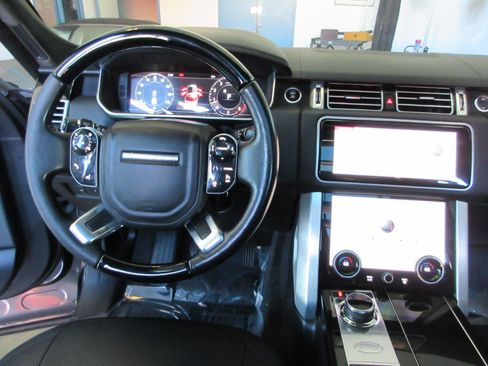 Used 2019 Land Rover Range Rover Supercharged AWD/4WD image 52