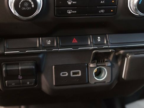 New 2025 GMC Sierra 2500 Pro w/ Convenience Package image 20